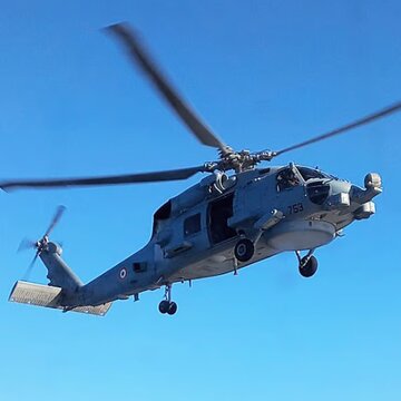 US helicopter and fighter jet crashes in South China Sea amid President Trump's Asia visit