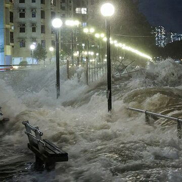 Typhoon Koinu Regasa ravages Taiwan: 14 dead, hundreds missing