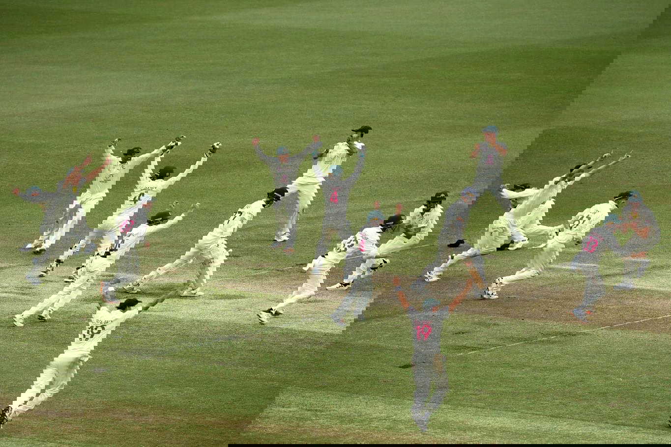 Ashes Test ending in two days could cost Australia millions