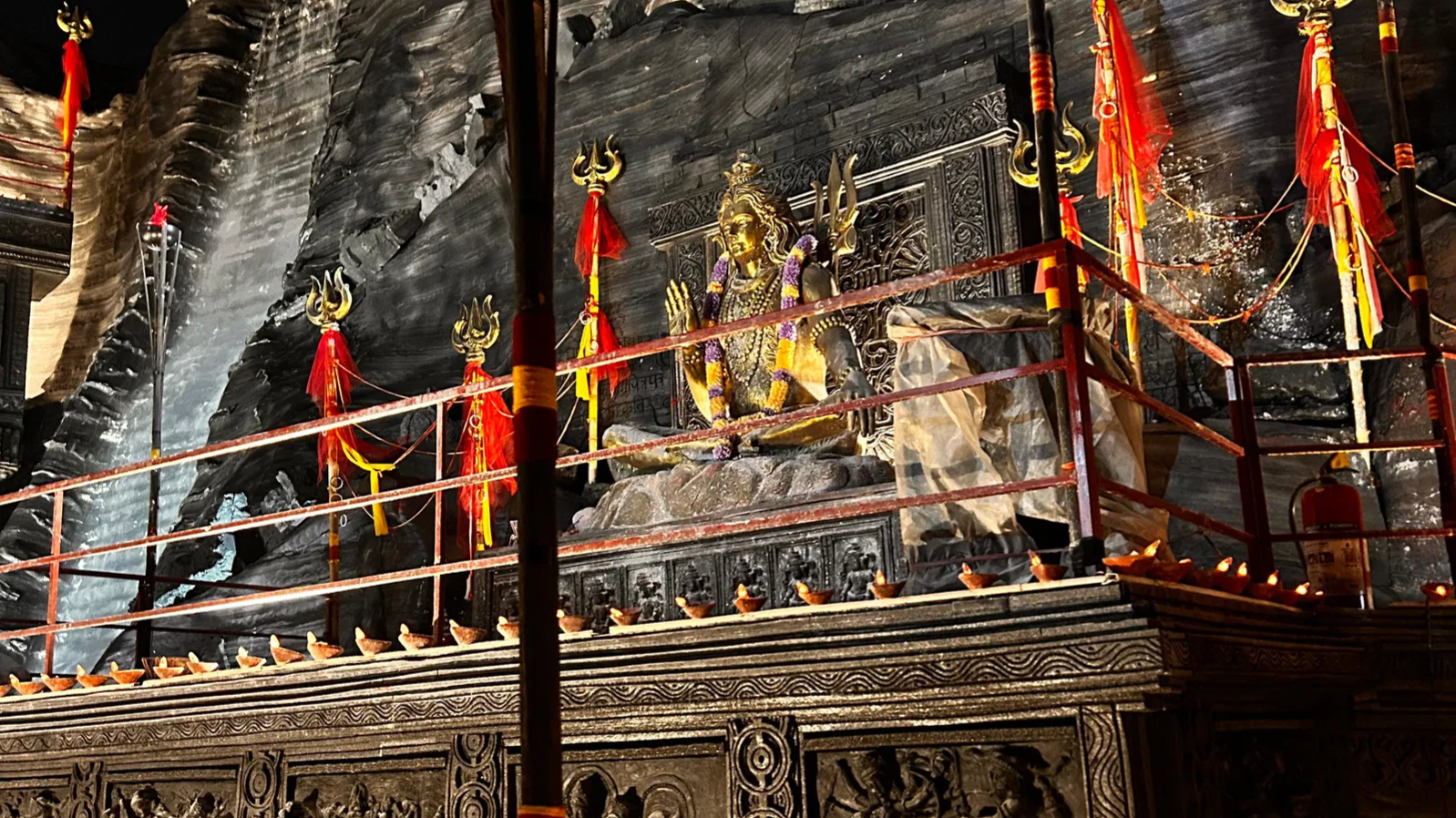 Kolkata Police orders Tridhara Sammilani to stop Aghori dance