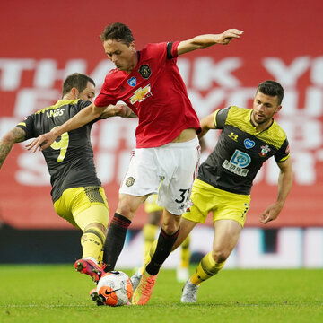 VAR controversy overshadows Man United’s narrow lead over Burnley at Old Trafford