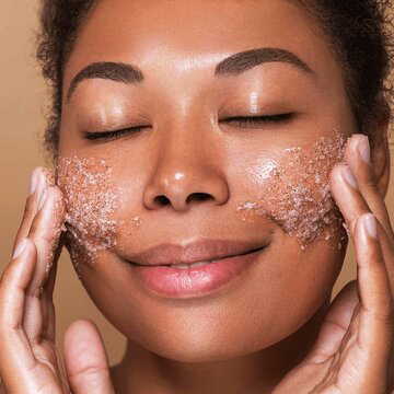 Gentle DIY exfoliators for sensitive skin: Here’s how to make them at home