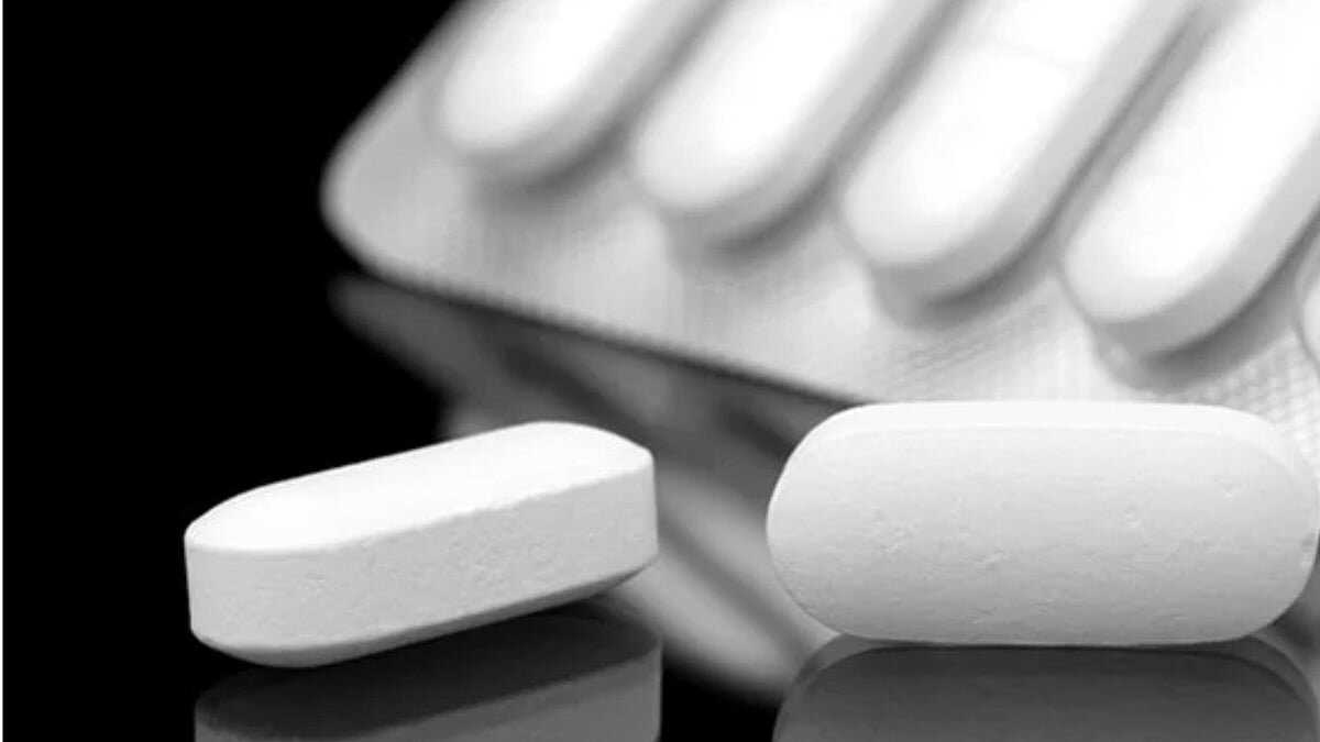 Paracetamol for hangover? Doctors flag serious liver risks this festive season