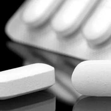 Paracetamol for hangover? Doctors flag serious liver risks this festive season