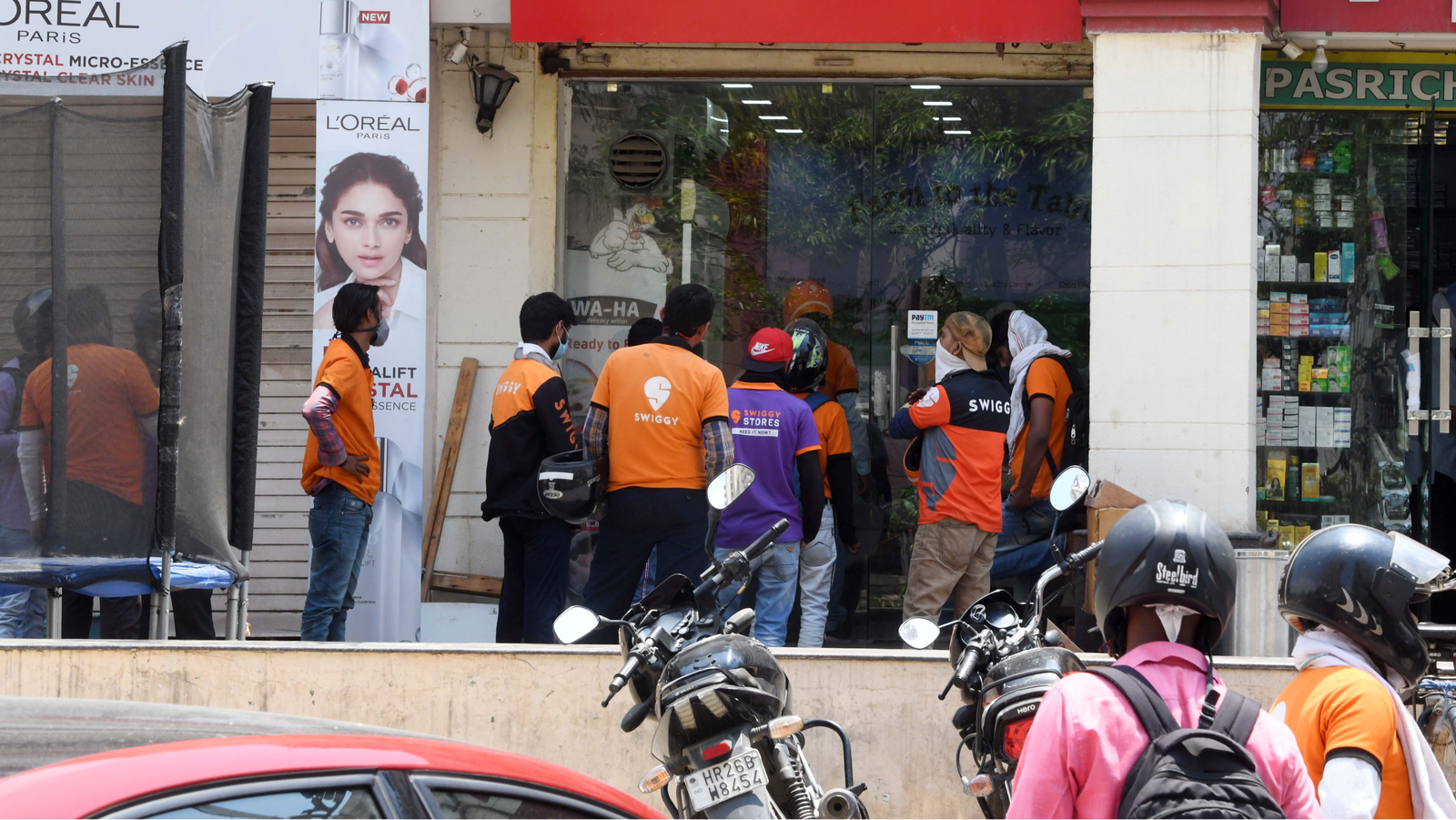 Swiggy exits Rapido selling 12 percent stake for ₹2,400 crore
