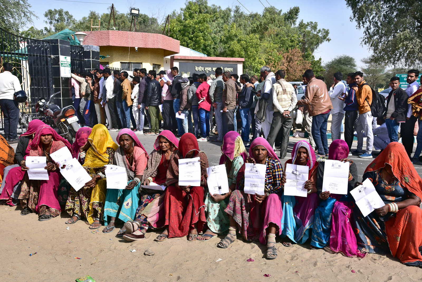 Aadhaar no longer valid as proof of birth in UP, Maharashtra: Here’s why it changed