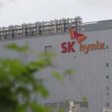 SK Hynix enters '$1 trillion club' as AI chip demand fuels stock surge