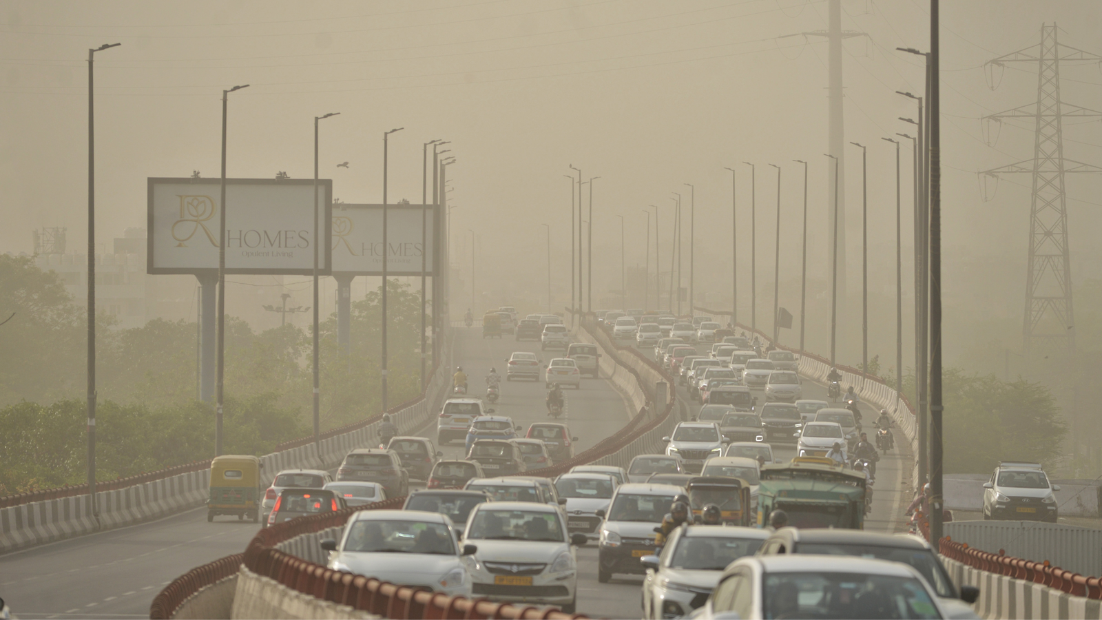 Delhi AQI hits ‘poor’ with winter onset while green crackers get nod for Diwali