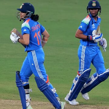 England reaches Semis as third team after defeating India in Women's World Cup