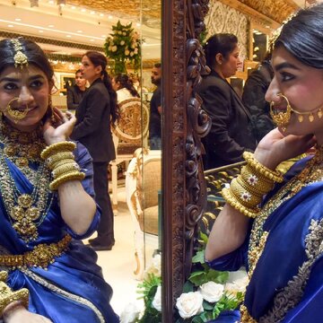 How high gold and silver rates have gone up this Diwali compared to last year?