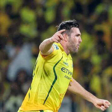 Jamie Overton turns the tide with a game-changing spell for Chennai Super Kings