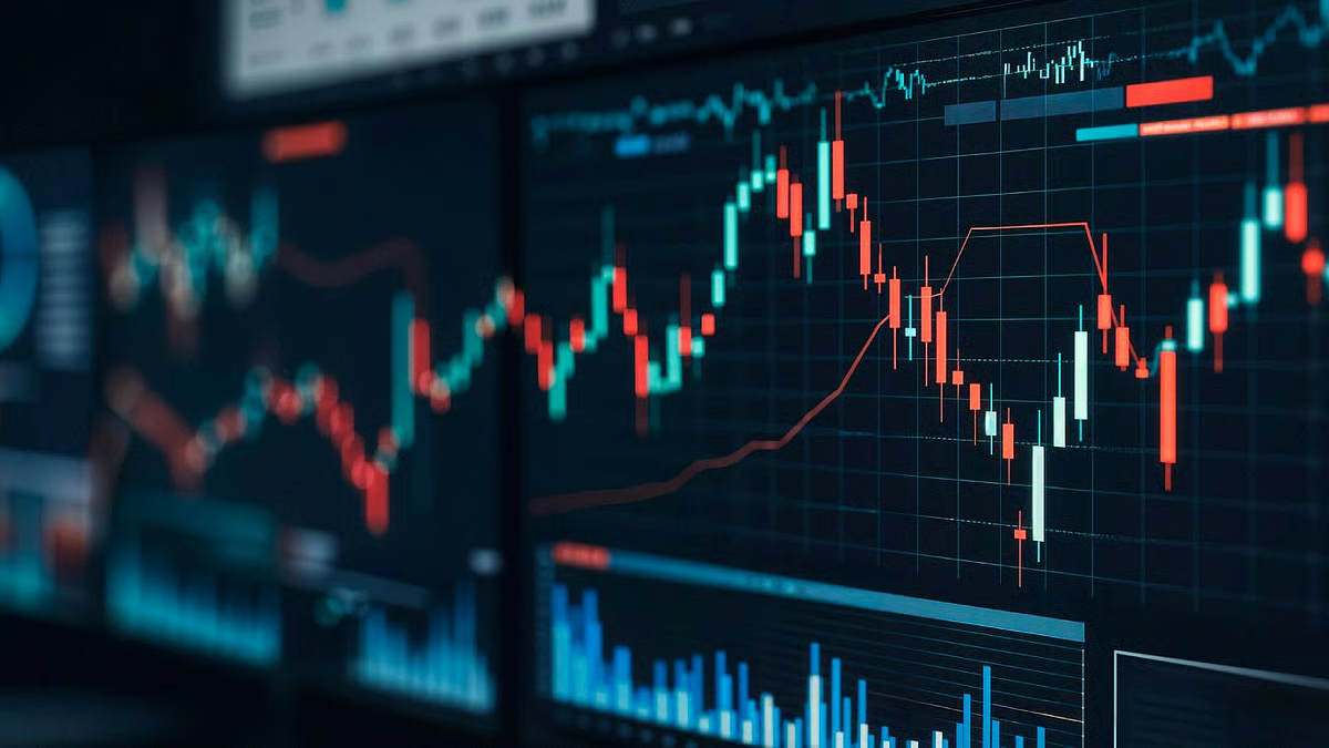 Which factors will shape the stock market in early December? Here’s what experts say
