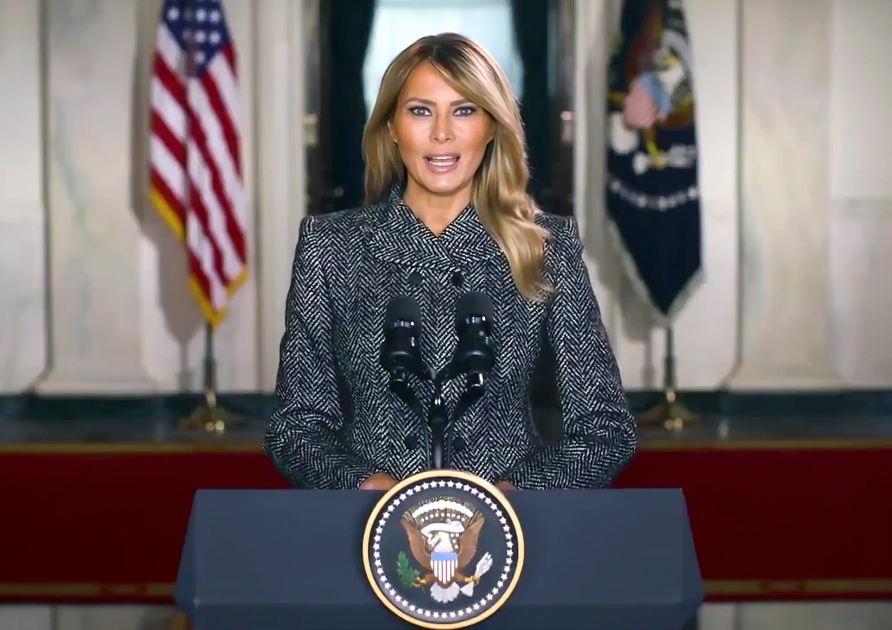 Does Melania Trump really speak Six Languages? Linguists cast doubt after she speaks only native tongue to hurricane victims