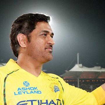 ‘Thala darshanam’ finally happens as MS Dhoni returns to Chepauk