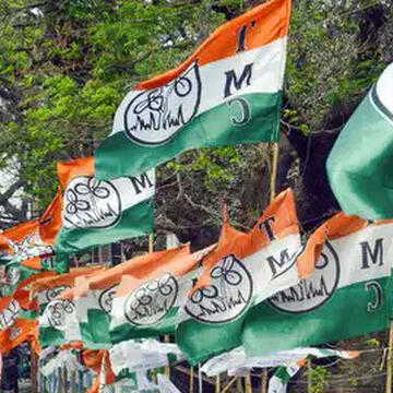 Rebel TMC MPs explore new political front merging with NCPI; NDA support under consideration