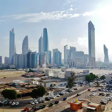 Kuwait cancels Ramadan Taraweeh and Thursday prayers until further notice