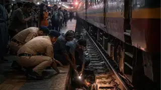 Madhya Pradesh: 8-year-old critical after mother 'pushes her onto tracks', stops bystanders from helping