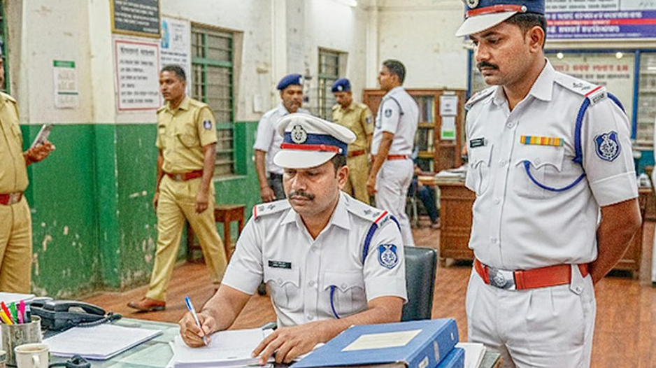 Jolly LLB movie in real life? List of some eerily similar mistakes that have occurred in real courtrooms