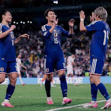 Japan crush Tunisia 4-0 as Ueda stars in historic World Cup match
