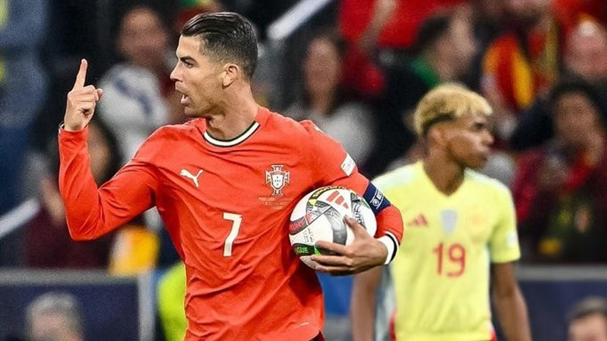 'The stadium will boo me': Cristiano Ronaldo plays down milestone talk before Ireland clash