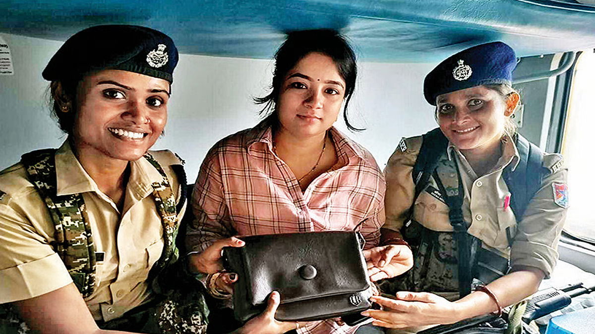 Bag containing jewelry worth ₹4 lakh goes missing on train, recovered by RPF within hours