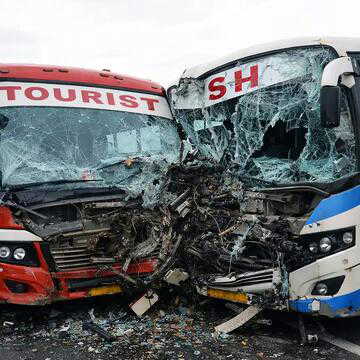 2 killed, 3 critically injured after trucks collide on Delhi–Dehradun Expressway in Ghaziabad