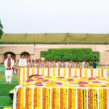 PM Narendra Modi pays homage on 156th birth anniversary of Mahatma Gandhi