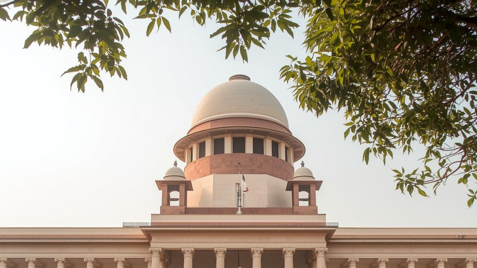 Supreme Court cracks down on Bar Councils for overcharging enrollment fees