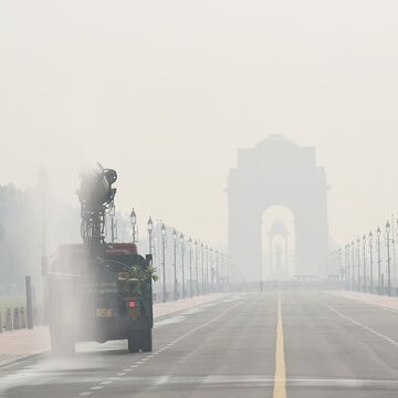 Kalkaji or Kashmir? Delhi feels like a war ground in Diwali