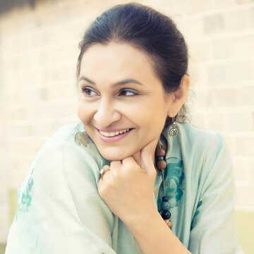 Veteran actor Pravina Deshpande passes away at 60 after long cancer battle