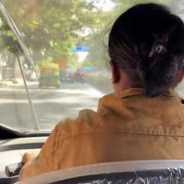 'Bartan majne se toh accha hai': Bengaluru woman auto driver’s take on freedom melts hearts online