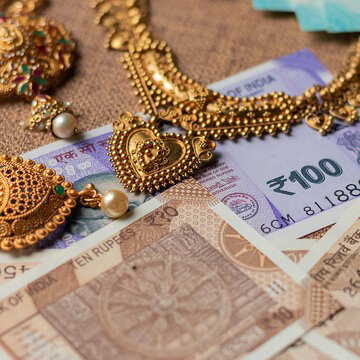 Gold loan rules tightened as RBI flags risks from soaring prices and rising borrowing