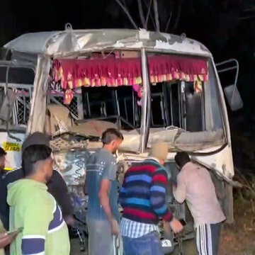 Jaipur–Bikaner highway bus-truck collision takes four lives, more than dozens injured