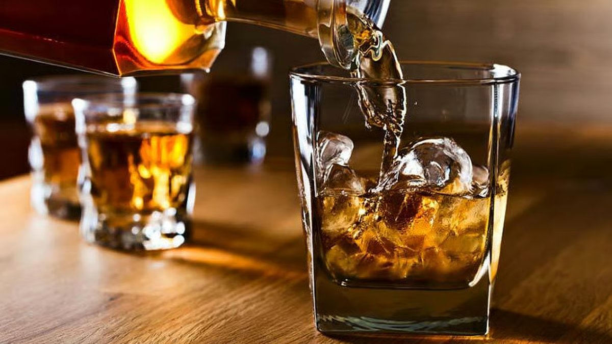 East Midnapore leads in liquor sales, domestic brands surge ahead