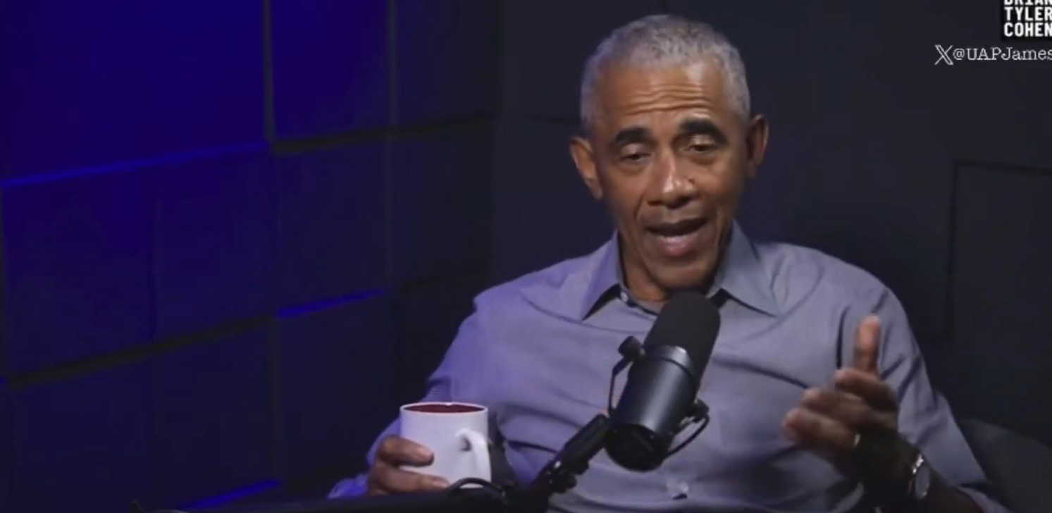 Former US President Barack Obama says aliens are ‘real’ but dismisses Area 51 conspiracy | WATCH