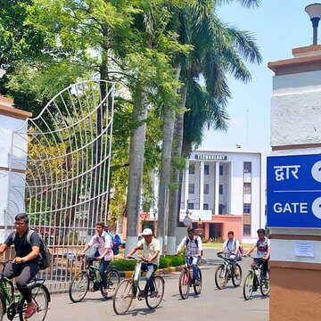 IIT Kharagpur breaks placement record with packages exceeding Rs 2 crore