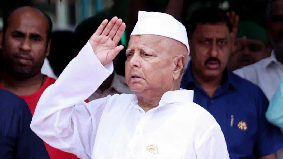 Quid pro quo: Lalu Prasad Yadav and family faces Delhi court in IRCTC hotel tender scam