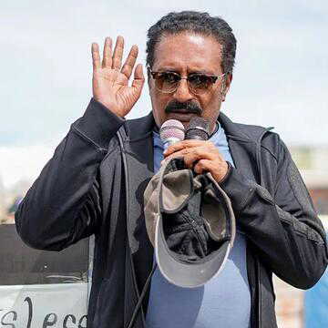 What did Prakash Raj say after PM Modi's remarks on films and politics?