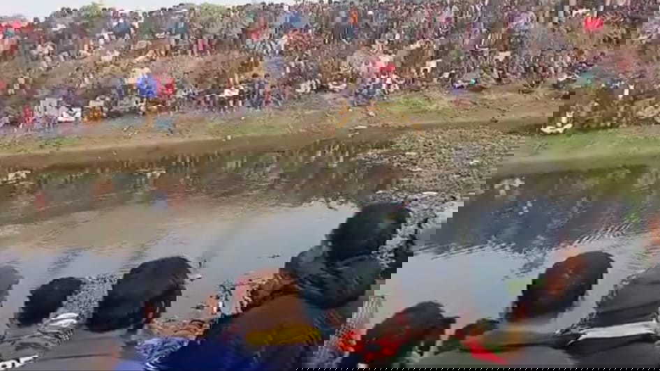 Bangladesh Hindu man jumps into pond to escape mob, dies