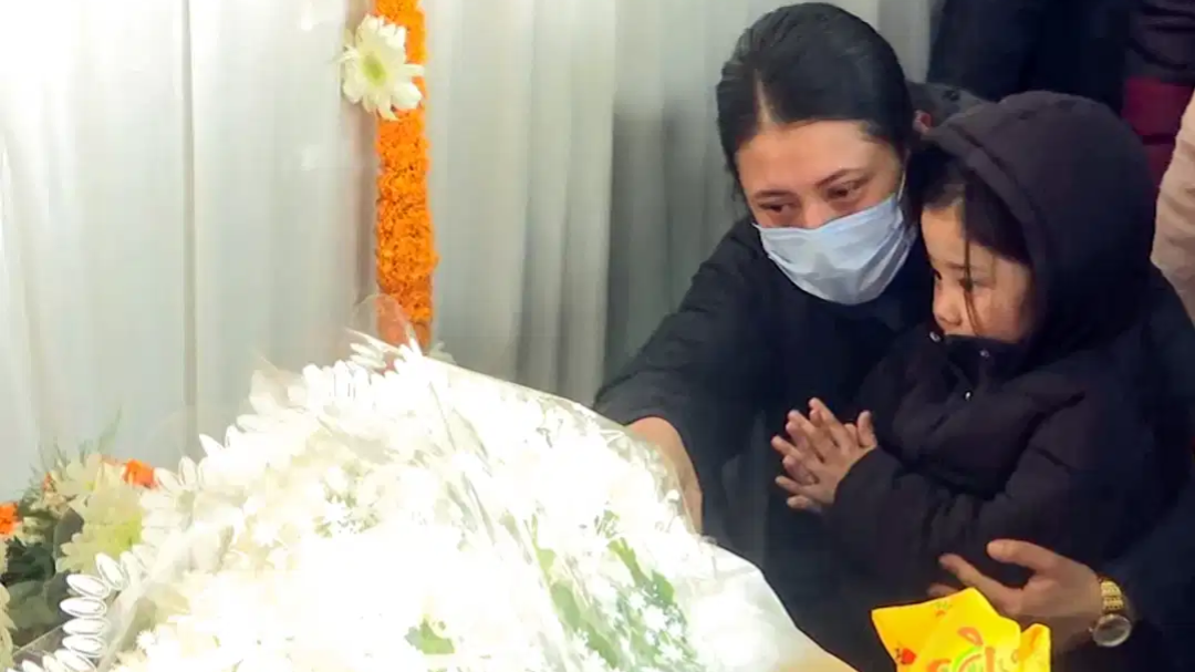 Darjeeling mourns Prashant Tamang as wife and three-year-old daughter say their final goodbyes