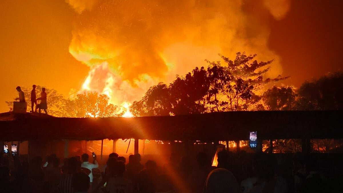 Devastating fire at Rohingya camp in Bangladesh's Cox’s Bazar reduces 25 homes to ashes