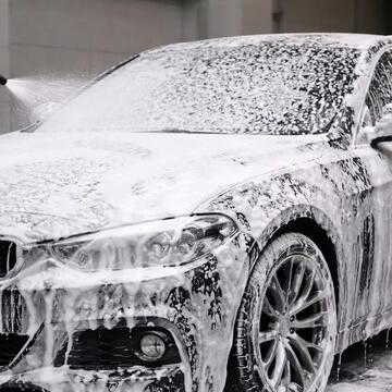 Why is foam-washing cars considered an important ritual for vehicle owners? Facts we bet you didn't know