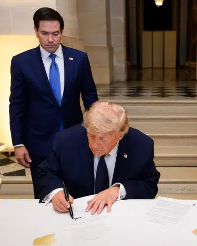 'Either jealous, bad people, or stupid': Trump unloads on Iran agreement critics