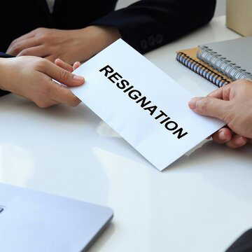 'Put your mother in shelter home and come to office', viral Reddit post exposes harsh workplace culture at private bank