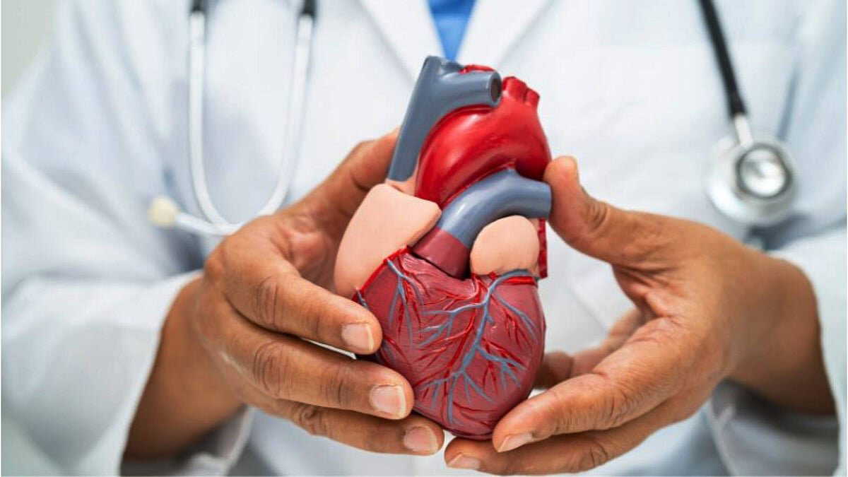 How will you know if there's a blockage in your arteries? What symptoms should alert you to be cautious?