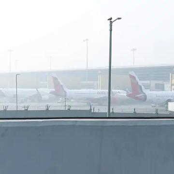Over 100 flights disrupted as dense fog blankets Delhi; aviation ministry issues advisory