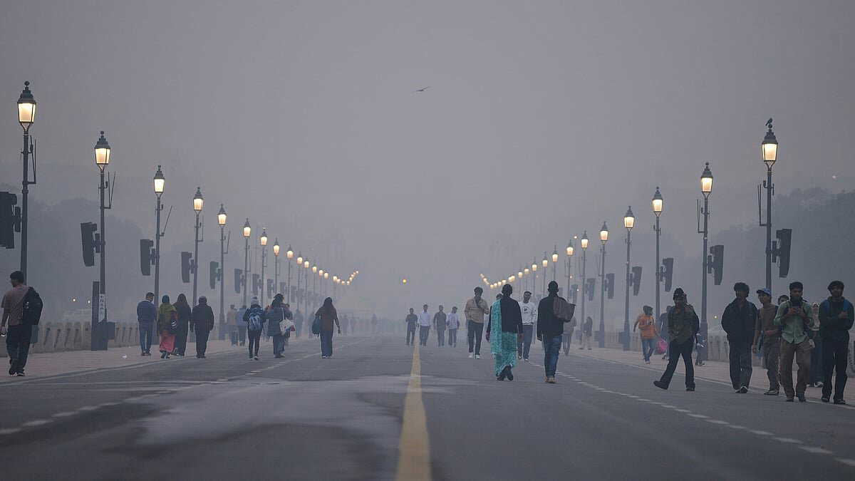 Delhi AQI touches 500, GRAP-4 implemented as the capital gets shrouded in toxic smog blanket