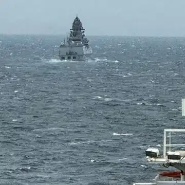 Two Indian LPG ships push through Strait of Hormuz; Iran clears six so far