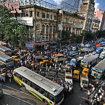 Kolkata Municipality plans to widen multiple roads to reduce traffic congestion