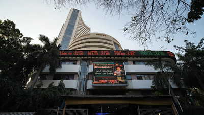 IT stocks crack as global tech jitters hit Dalal Street